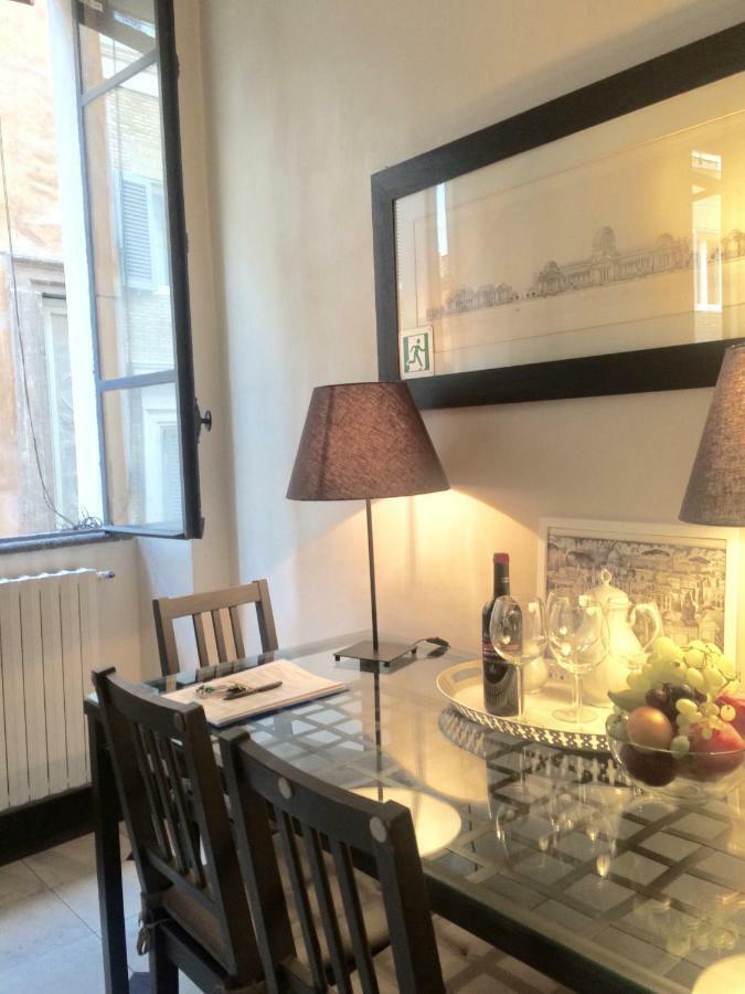 Apartmán La Casa In Vetrina Řím Exteriér fotografie